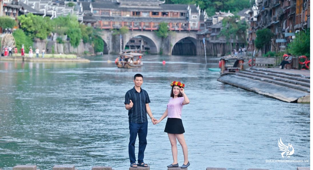 tour-phuong-hoang-co-tran-truong-gia-gioi-an-thi-5n4d_3tour-phuong-hoang-co-tran-truong-gia-gioi-an-thi-5n4d