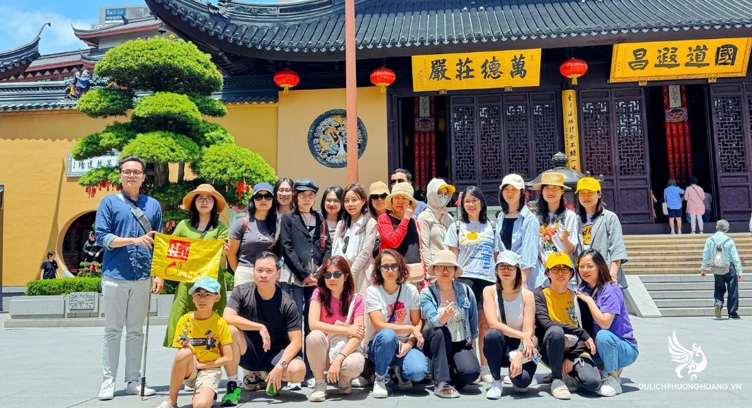 tour-thuong-hai-–-disneyland-–-hang-chau-–-o-tran-5n4d-bay-mu_9