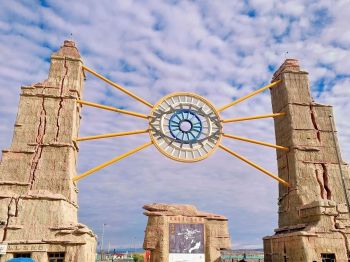 burqin-thi-tran-nho-cho-nhung-trai-nghiem-day-thu-vi