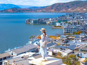 kham-pha-santorini-phuong-dong-giua-long-dai-ly