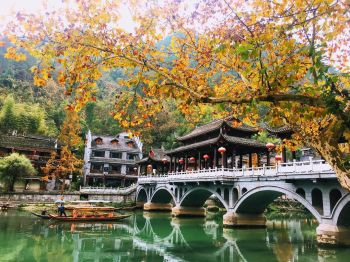 top-7-cong-ty-du-lich-chuyen-tour-le-giang-shangrila-uy-tin-nhat