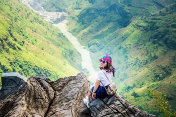 tour-du-lich-ha-giang-hoang-su-phi-xi-man-quang-binh-3-ngay-2-dem