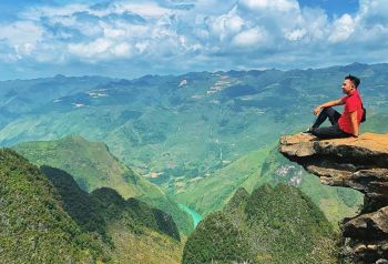 tour-du-lich-ha-noi-ha-giang-3-ngay-2-dem-ha-giang-xuan-hoa-no-tren-da