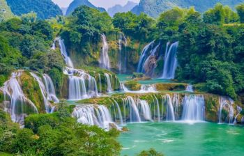 tour-du-lich-ha-noi-ho-ba-be-thac-ban-gioc-3-ngay-2-dem