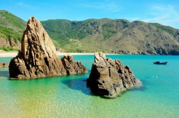 tour-du-lich-quy-nhon-1-ngay-ngam-thien-duong-bien-dao-ky-co