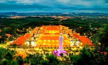 tour-yen-tu-chua-ba-vang-1-ngay